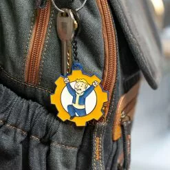 Bioworld Fallout Collectibles | Vault Boy Collector’s Edition Reclamation Day Keyring -Footwear Shop BIW KE7EL0FSX CF