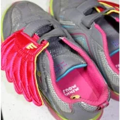 Shwings Shoe Accessories: Fuchsia Wings Slotted -Footwear Shop SHW 20105 CB