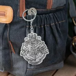 Seven20 Harry Potter Hogwarts Crest 3 Inch Diecast Keychain -Footwear Shop UGT HP14145 CF