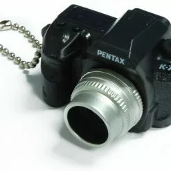 Takara Pentax Capsule Mini Camera Keychain K-7 Black Camera